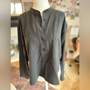 Everlane 1/2 Button Up Silk Shirt